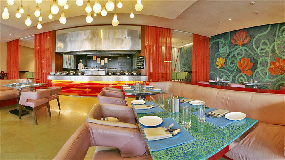 Goa Marriott Resort & Spa Panaji Bagian luar foto
